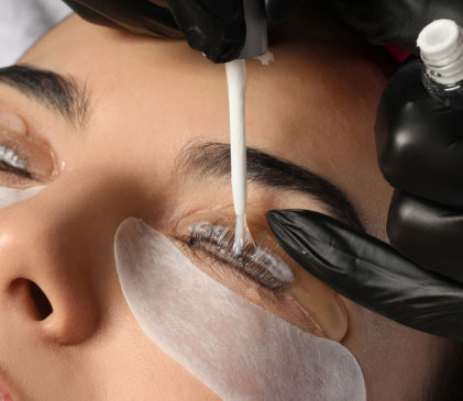 Wimpernlifting in deinem Sonnenstudio Solarium Sunresidenz in Korbach!